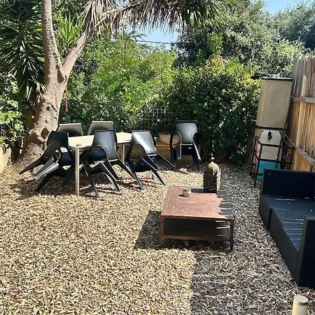 En Duplex Avec Jardin A 5 Min De La *