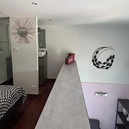 En Duplex Avec Jardin A 5 Min De La